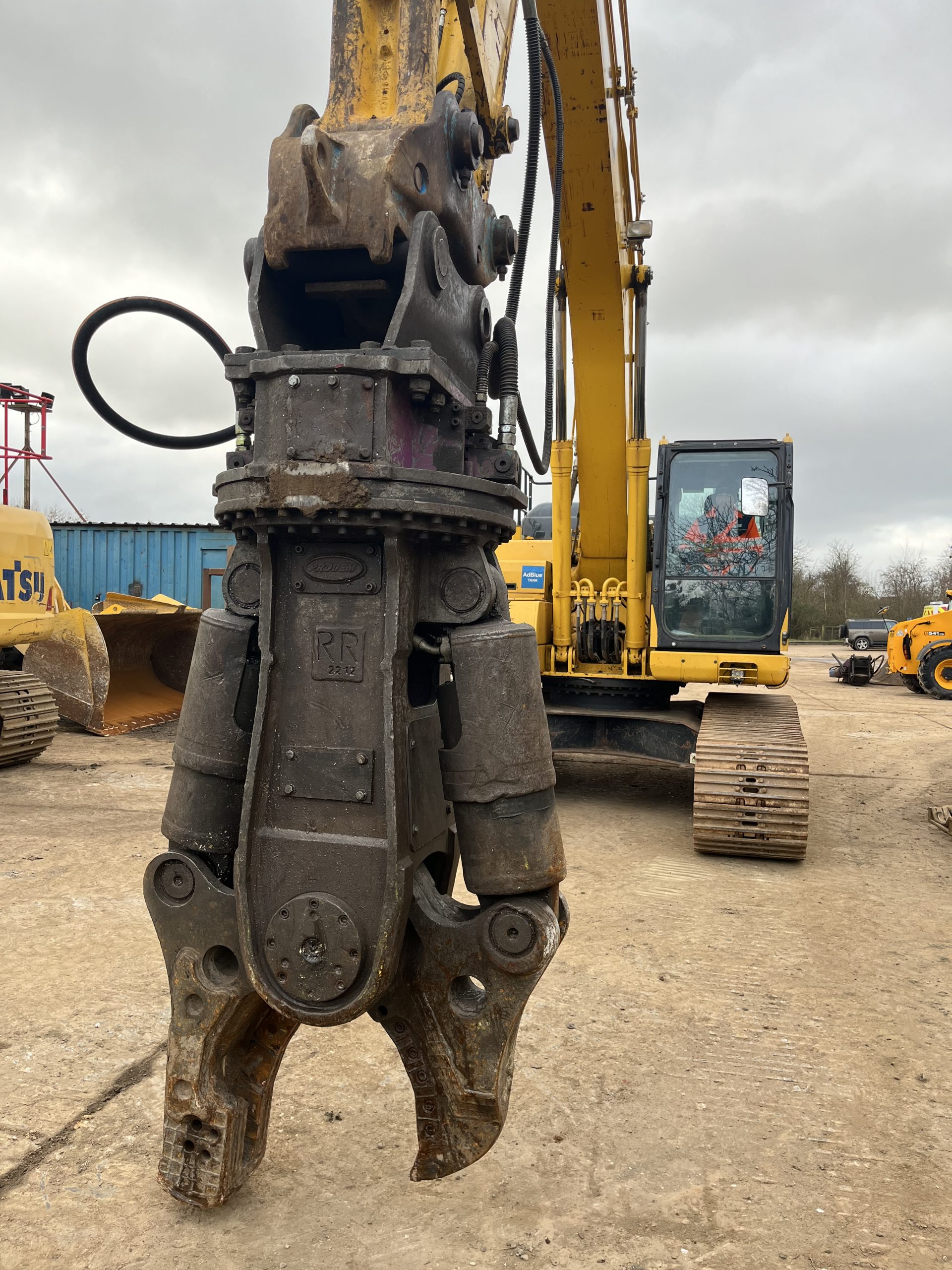 Hydraulic attachments for sale - Ridgway Rentals