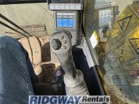 cab of 35 ton excavator