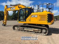 left hand side of 20 ton JCB excavator