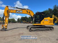 JCB JS220 L SV left hand side