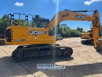 JCB JS220 L SV right hand side